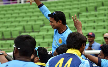 চ‌্যাম্পিয়ন কোচের ‘দলবদল’