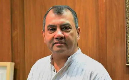 পরিবারসহ সাবেক মন্ত্রী সাবের হোসেন চৌধুরীর দেশত্যাগে নিষেধাজ্ঞা