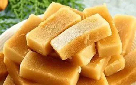 ‌‘পাক’ শব্দ থাকায় মিষ্টির নামই বদলে ফেললো ভারত