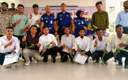 পিরোজপুরে ১২০ টাকায় পুলিশে চাকরি পেলেন ১৫ জন প্রার্থী