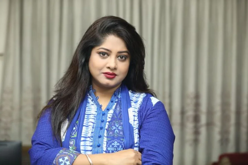 অভিনয়ে ফিরলেন মৌসুমী