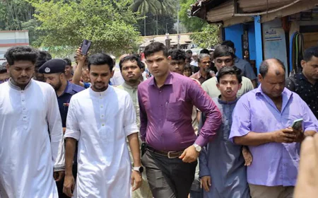 নিজ এলাকার উন্নয়ন কাজ ঘুরে দেখলেন স্থানীয় সরকার উপদেষ্টা