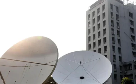 দেশের বিভিন্ন স্থানে মাঝারী থেকে ভারী বর্ষণ হতে পারে