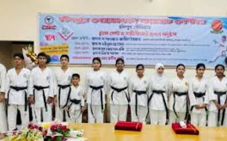 চাঁদপুরে ১৩ জনকে ব্ল্যাক বেল্ট ও সার্টিফিকেট প্রদান