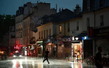 ফ্রান্সে প্রচণ্ড ঝড়ে শিশুসহ ২জনের প্রাণহানি