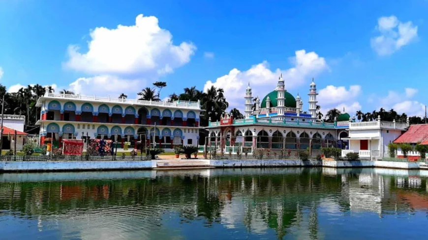 দক্ষিণ চট্টগ্রামের অর্ধশত গ্রামে শুক্রবার ঈদুল আজহা