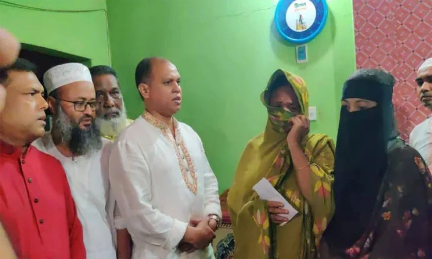 শহীদ পরিবারের পাশে দাঁড়ালো ‘আমরা বিএনপি পরিবার’