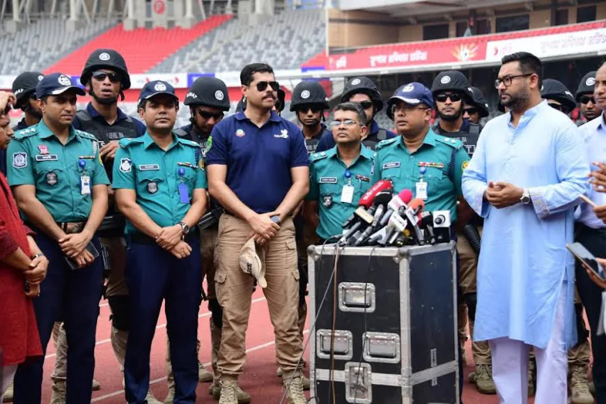 বাংলাদেশ-সিঙ্গাপুর ফুটবল ম্যাচ উপলক্ষে ডিএমপির বিশেষ নিরাপত্তা মহড়া অনুষ্ঠিত