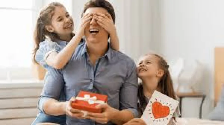 বিশ্ব বাবা দিবস আজ