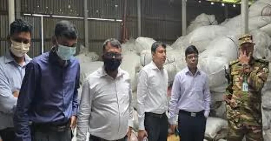 গাজীপুরে পলিথিন কারখানায় অভিযান, মালিকের ৩ মাসের কারাদণ্ড