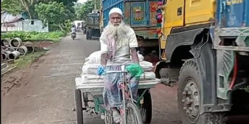 ঝালকাঠিতে ট্রাক স্ট্যান্ড না থাকায় আবাসিক এলাকায় পার্কিং-এ জনদুর্ভোগ