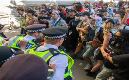 যুক্তরাজ্যে ‘প্যালেস্টাইন অ্যাকশন’ কর্মসূচি নিষিদ্ধের সিদ্ধান্ত স্থগিতের প্রচেষ্টা প্রত্যাখ্যান