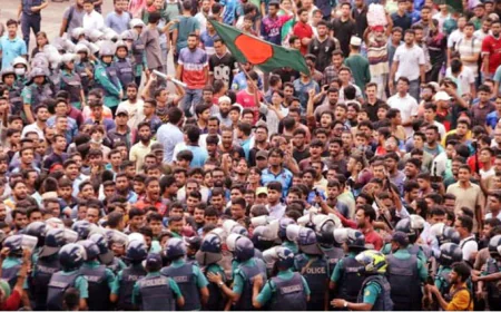 ৬ জুলাই : বিক্ষোভে উত্তাল দেশ, বাংলা ব্লকেড কর্মসূচি ঘোষণা