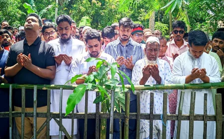 নতুন বাংলাদেশ গড়তে ন্যায়বিচার, সংস্কার ও নতুন সংবিধান জরুরি : নাহিদ ইসলাম