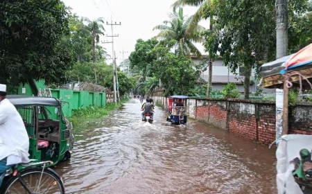 নোয়াখালীতে প্রবল বর্ষণে ক্লাস ও পরীক্ষা স্থগিত