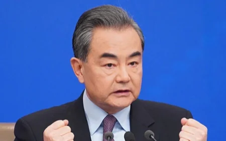 উত্তরায় বিমান দুর্ঘটনা: বহু হতাহতের ঘটনায় চীনের পররাষ্ট্রমন্ত্রীর শোক