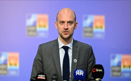 গাজায় বিদেশী সংবাদমাধ্যমকে প্রবেশের অনুমতির আহ্বান ফরাসি পররাষ্ট্রমন্ত্রীর