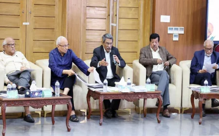 দুদককে রাজনৈতিক প্রভাবমুক্ত করার বিষয়ে ঐকমত্য হয়েছে: অধ্যাপক আলী রীয়াজ