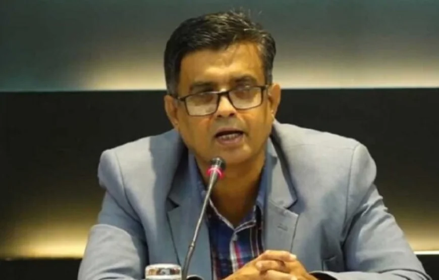 ‘যতক্ষণ দুঃখ প্রকাশ না করছো, তোমরা শান্তি পাবে না’: আওয়ামী লীগকে শফিকুল আলম