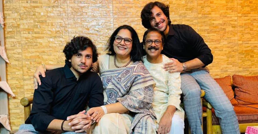 বিদেশের মাটিতে সৌম্য-দিব্যকে জড়িয়ে কাঁদলেন খুশি ও বৃন্দাবন দাস