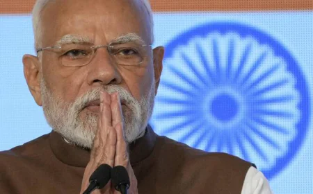 শীর্ষ সম্মেলনের আগে ভারতের প্রধানমন্ত্রী তিয়ানজিনে পৌঁছেছেন