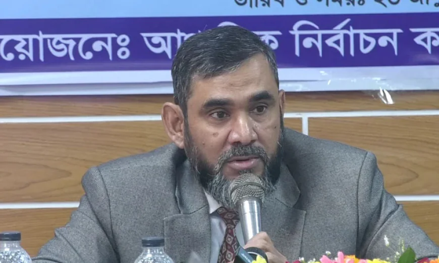 ফেব্রুয়ারির নির্বাচন গণতান্ত্রিক পথচলার রূপরেখা দেবে: ইসি সানাউল্লাহ