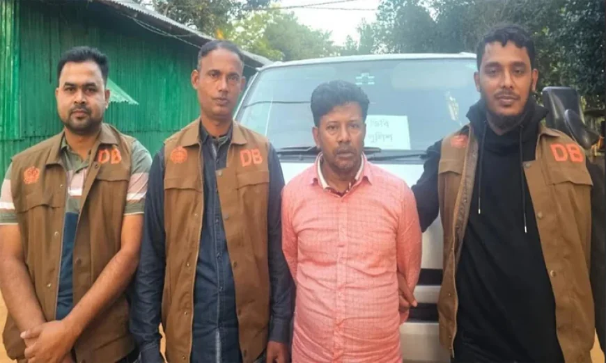 লক্ষ্মীপুরে অস্ত্র কারখানার মালিক নুর উদ্দিন গ্রেপ্তার