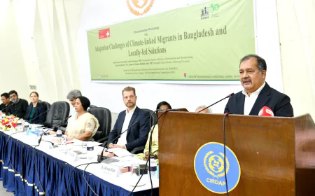 জলবায়ু অভিবাসীদের উন্নয়ন প্রক্রিয়ায় অন্তর্ভুক্তির আহ্বান তথ্যমন্ত্রীর