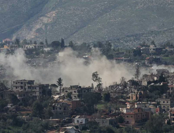 লেবাননে ইসরাইলের হামলায় নিহত ১৪