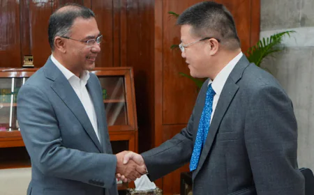 প্রধানমন্ত্রীর সঙ্গে চীনের রাষ্ট্রদূতের সাক্ষাৎ