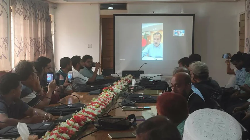 গুজব-অপতথ্য মোকাবিলায় সাংবাদিকদের ভূমিকা রাখতে হবে: তথ্য প্রতিমন্ত্রী