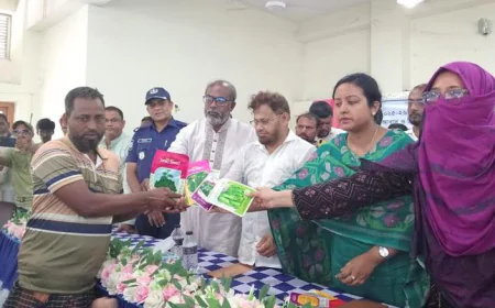 তাড়াশে কৃষি প্রণোদনা পেলেন তিন হাজার ২শ’ কৃষক