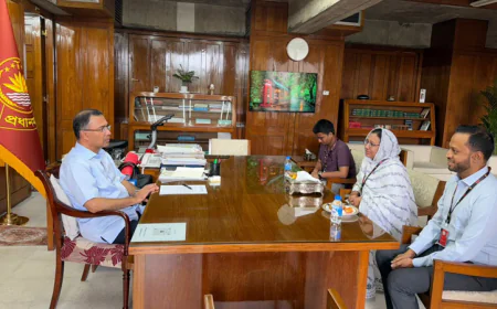 জুলাই শহীদ জাহিদের মাকে চাকরির আশ্বাস প্রধানমন্ত্রীর