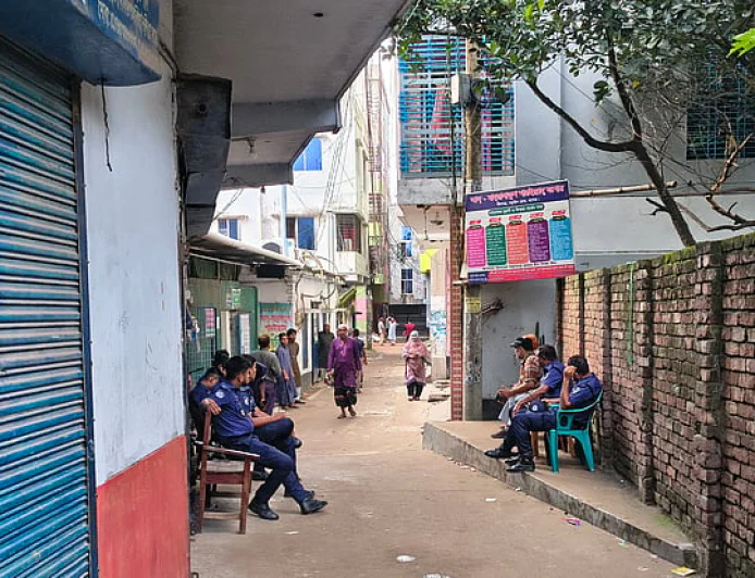 যশোরে এমপির বাড়িতে হামলায় বিএনপির মদদের অভিযোগ জামায়াতের