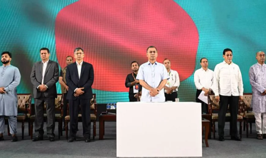 প্রধানমন্ত্রীর কাছে পেয়ে আবেগাপ্লুত জুলাই শহীদদের স্বজনেরা