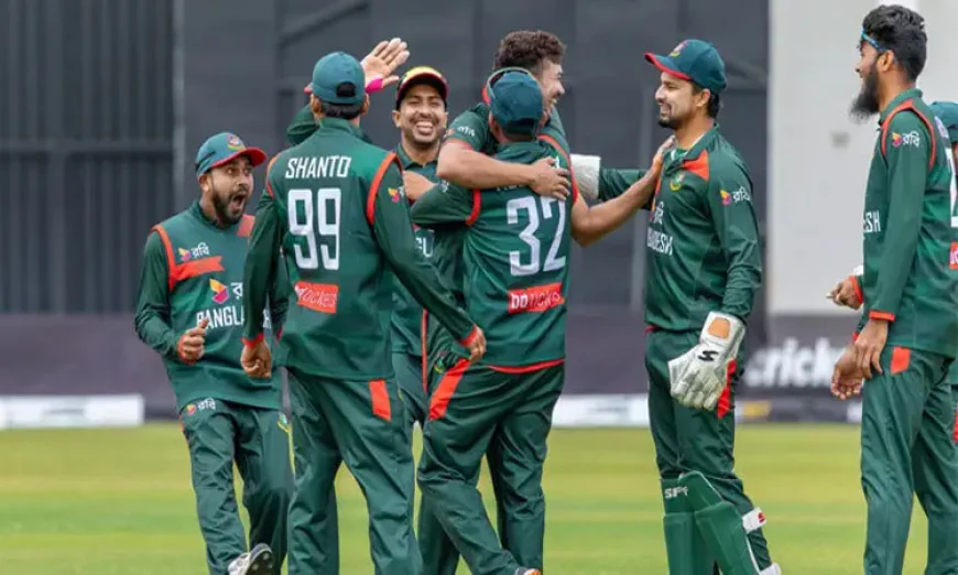 রানার বোলিং তোপে ১৪১ রানে গুটিয়ে গেল জিম্বাবুয়ে