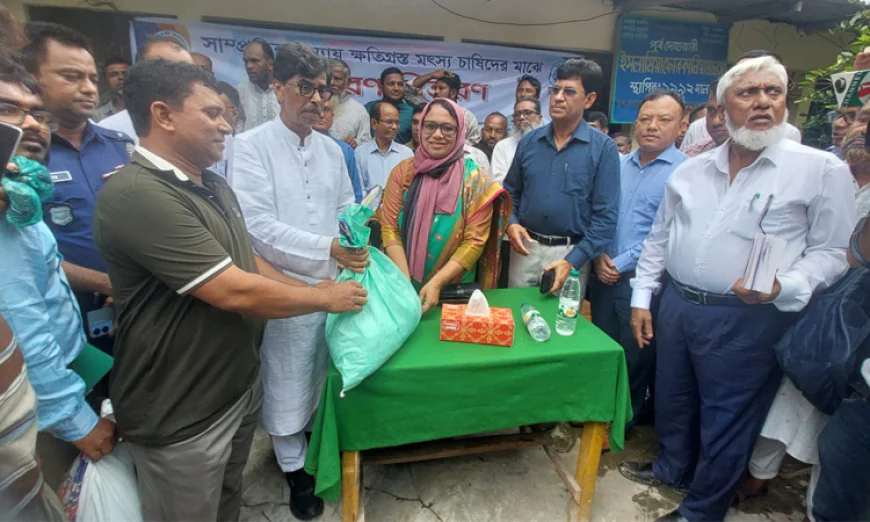 বন্যাকবলিত ৫ জেলার কৃষকদের ধান বীজ ও চারা দেবে সরকার: কৃষিমন্ত্রী
