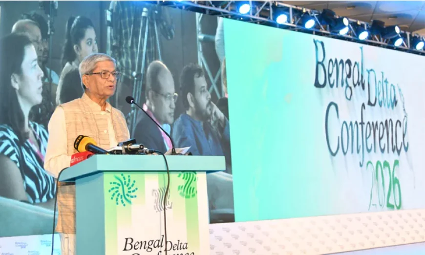 গণতন্ত্র ও অর্থনীতি পুনর্গঠনে কাজ করছে সরকার: মির্জা ফখরুল