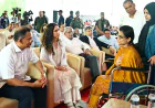 জুলাই গণঅভ্যুত্থানে আহত যোদ্ধা মিতুর খোঁজ নিলেন প্রধানমন্ত্রী