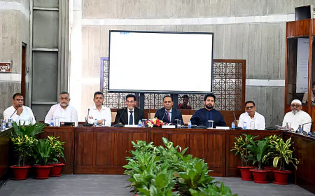 রাষ্ট্রপতি নির্বাচনে দলীয় সিদ্ধান্তের বাইরে ভোট দিলে এমপি পদ বাতিল: চিফ হুইপ