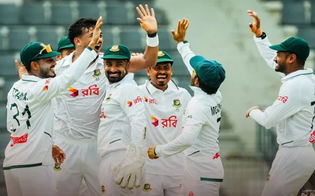 দ্বিতীয় সেশনেও বাংলাদেশি বোলারদের দাপট