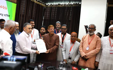 রাষ্ট্রপতি নির্বাচনে ১১ দলীয় জোটের প্রার্থী অলি আহমদের মনোনয়নপত্র জমা