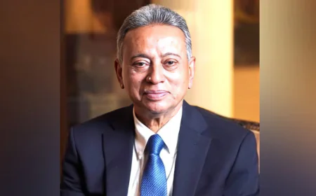 খালেদা জিয়ার আপসহীন নেতৃত্বেই বাংলাদেশ আজ দাঁড়িয়ে আছে: আমির খসরু