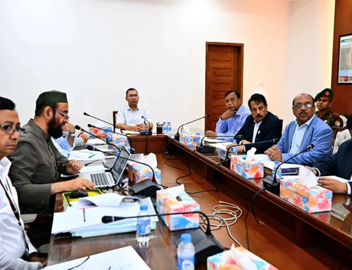 ঢাকার চারপাশের নৌপথ সচলে প্রধানমন্ত্রীর নির্দেশ
