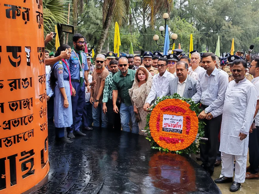 অর্জিত গণতন্ত্রকে প্রাতিষ্ঠানিক রূপ দিতে সরকার প্রতিশ্রুতিবদ্ধ: তথ্যমন্ত্রী