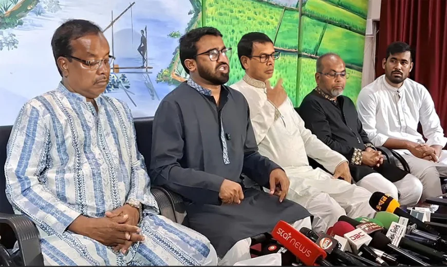 নিষিদ্ধ আওয়ামী লীগকে রাজনীতিতে ফেরার সুযোগ দেওয়া হবে না: রাশেদ খাঁন
