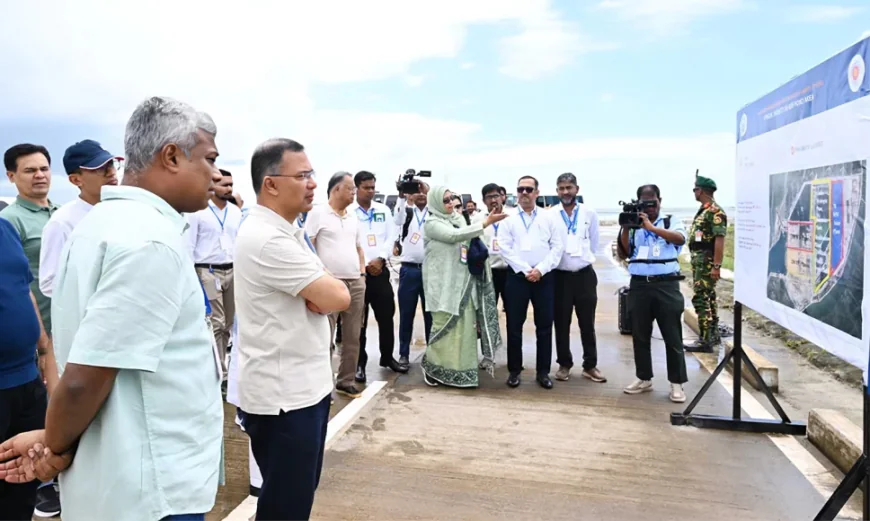 মাতারবাড়ি কয়লাভিত্তিক বিদ্যুৎকেন্দ্র পরিদর্শনে প্রধানমন্ত্রী