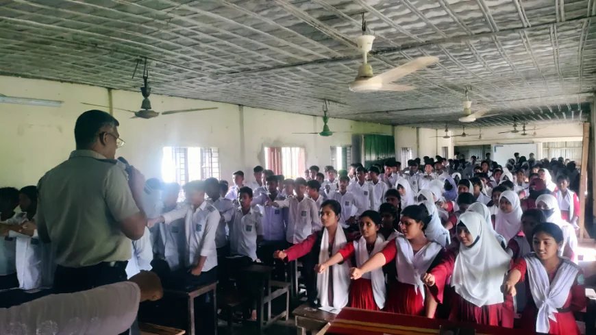 মাদকবিরোধী সচেতনতা বাড়াতে নেত্রকোণায় সভা ও কুইজ