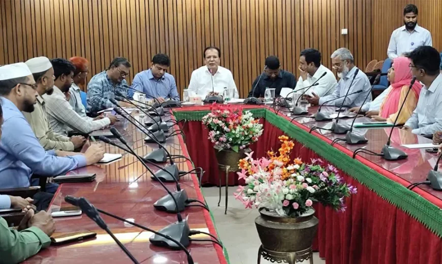 তিস্তার ঢেউ ও মানুষের অদম্য সাহসই লালমনিরহাটের পরিচয়: ত্রাণমন্ত্রী