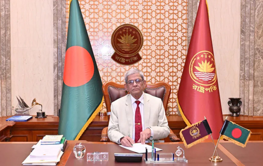 বঙ্গভবনে নবনির্বাচিত রাষ্ট্রপতির কার্যক্রম শুরু
